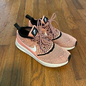 Nike Air Max Thea